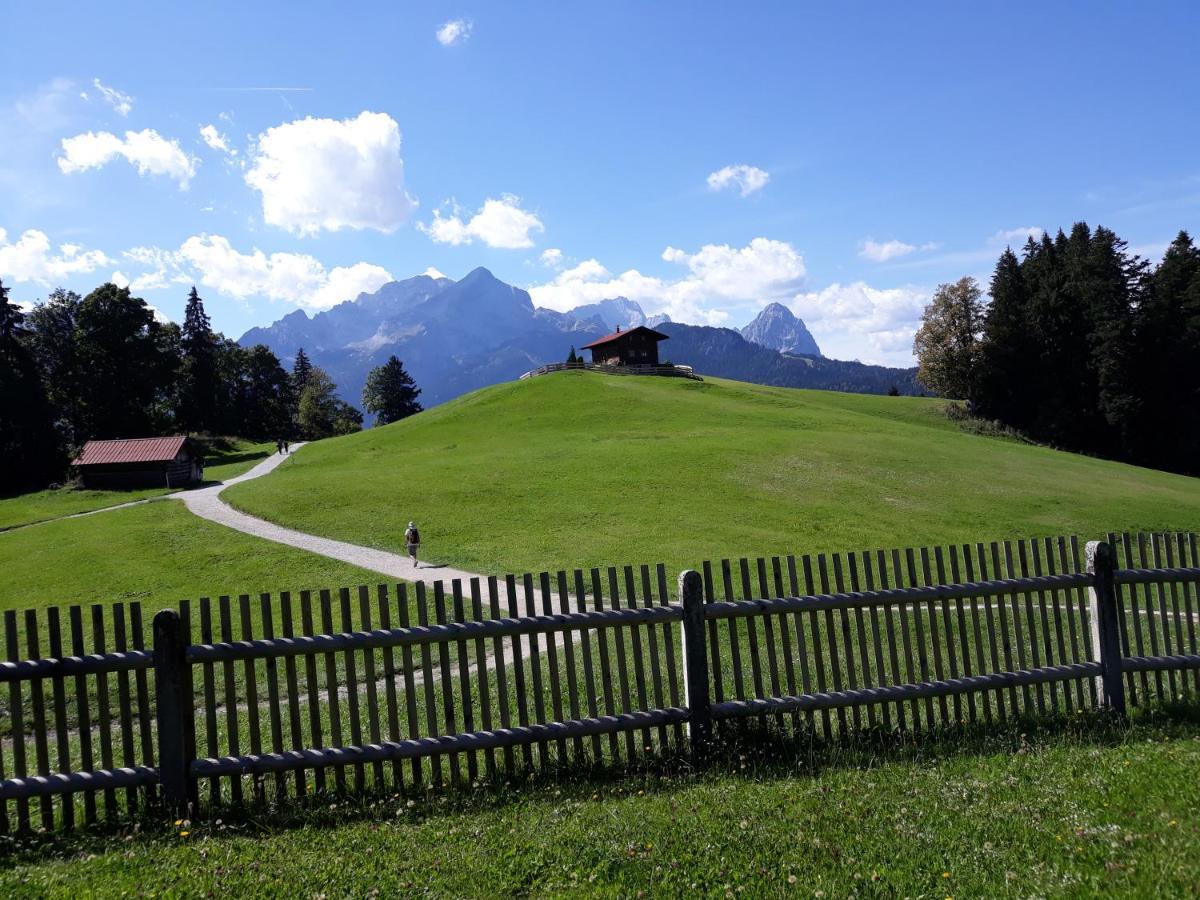 Landhotel Zum Staffelwirt Jachenau Esterno foto